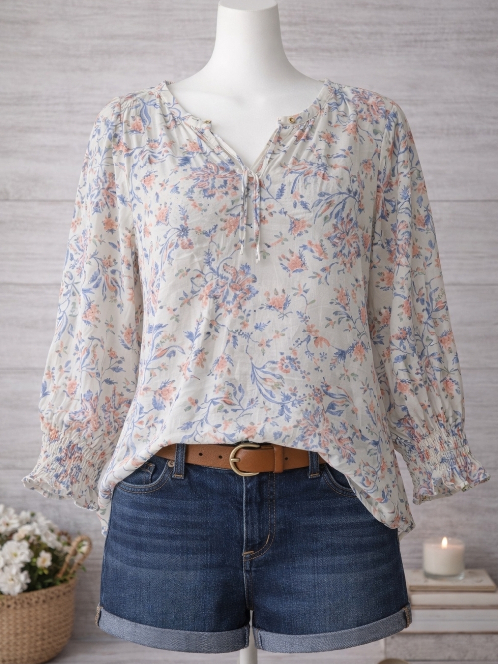 LUCKY BRAND FLORAL TOP WITH SMOCKED CUFFS‎